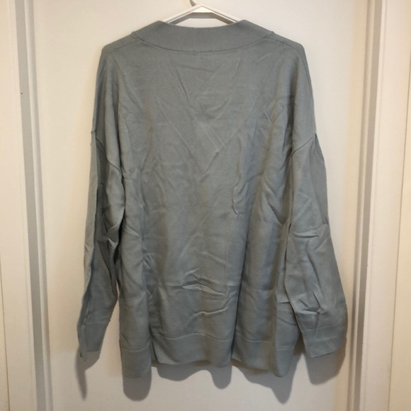 NWT - GAP V-neck Sweater XL - Picture 2 of 5